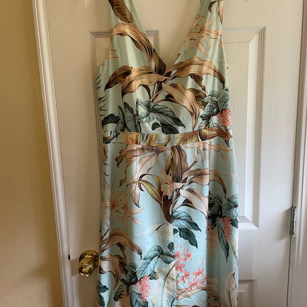 Tommy Bahama Silk Vintage Hawaiian Dress